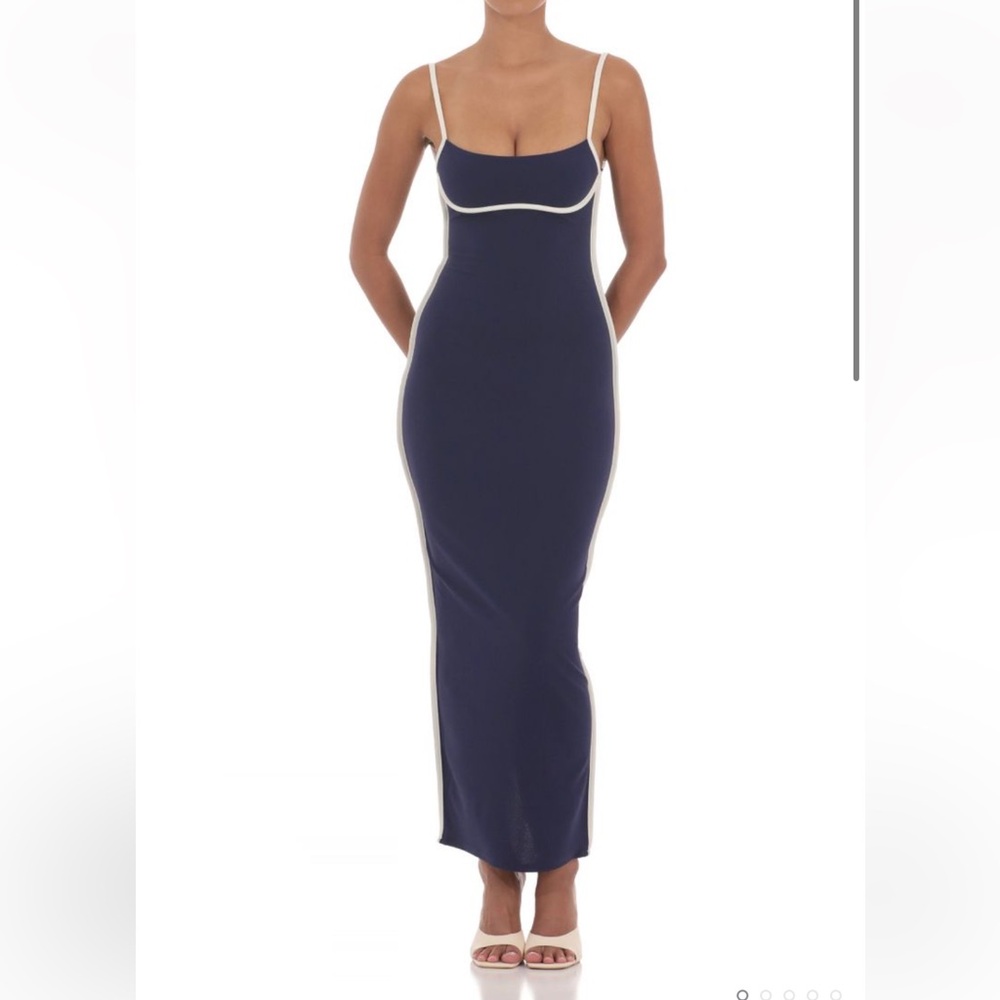NWOT Lucy in the Sky Maxi Dress